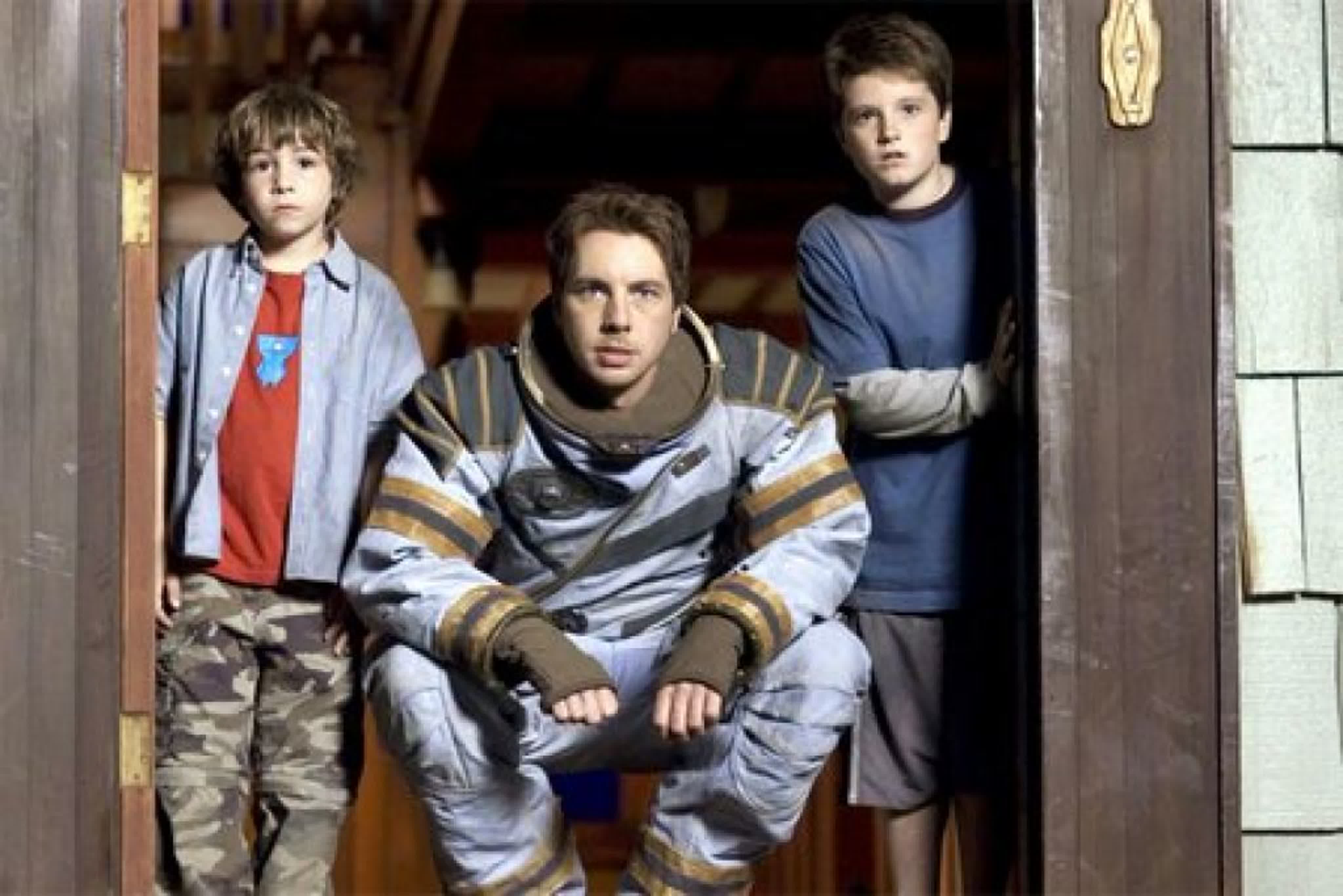 Фильмы и сериалы 2005