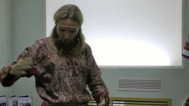 Питание со скатерти самобранки.