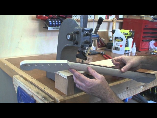 Stratocaster Guitar Builg