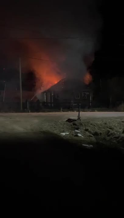 Пожар. Лесная д.11 Видео участника группы.