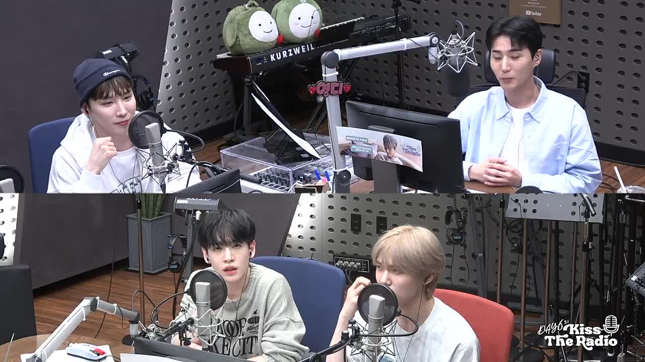 `radio