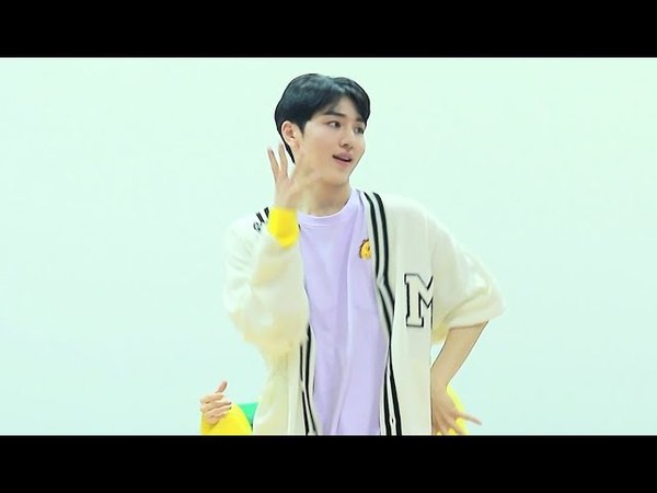 ► Fancam: fansign