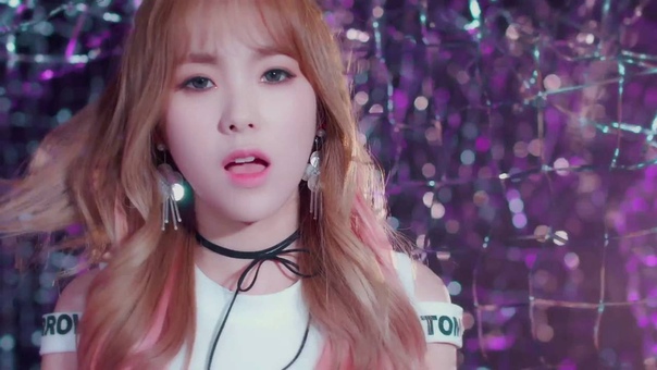 D.holic  디홀릭