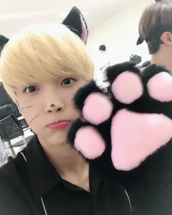 Up10tion
