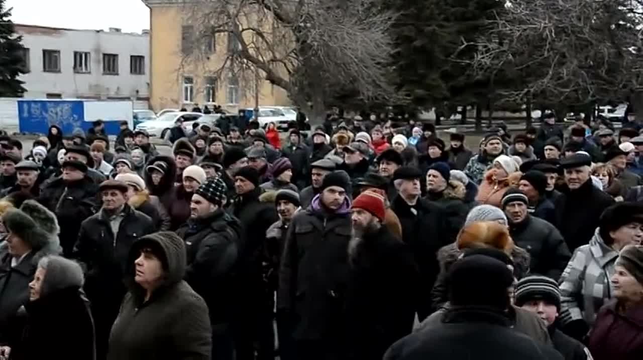 Митинг в городе Снежное 09.03.2014