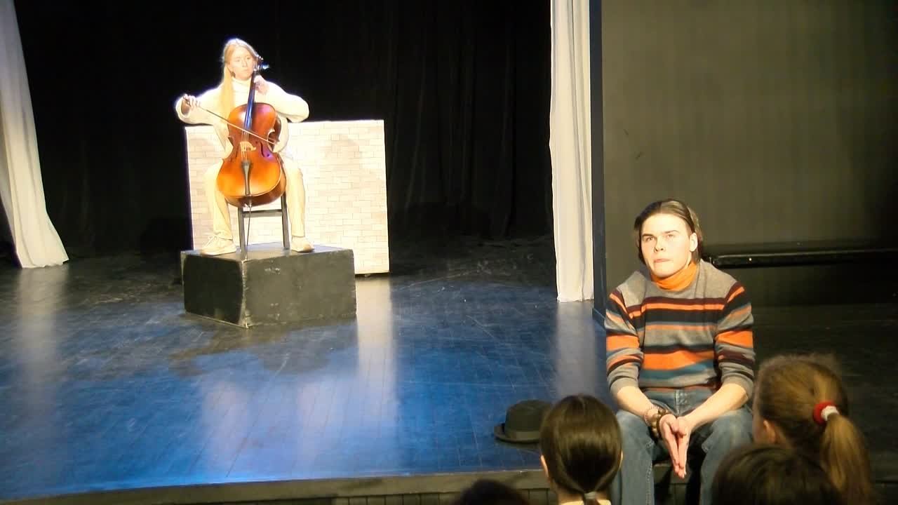 "Около музыки" - новеллы Нины Дашевской