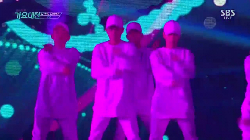 [PERFORMANCE] HyunA - How's This