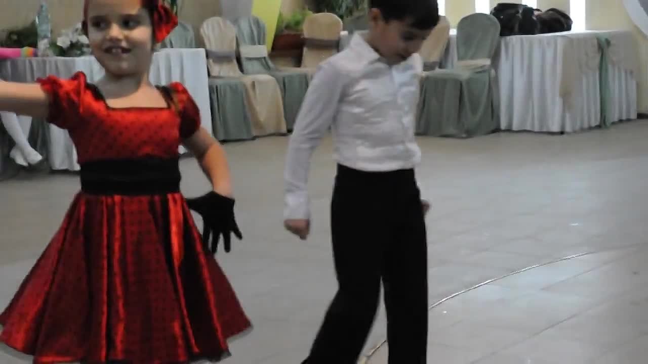 Ионела Цэруш и Михай Унгуряну