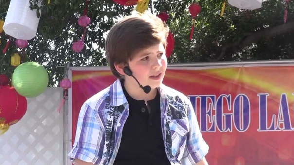 Donovan Dustin