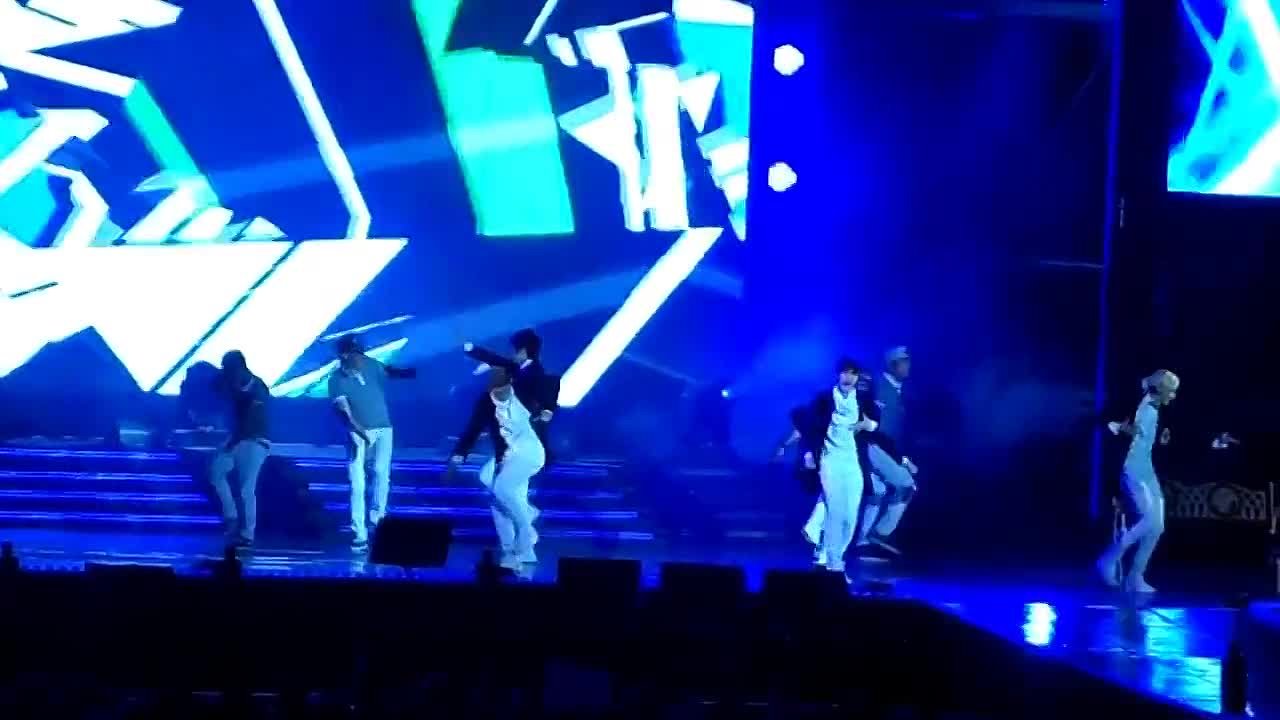[PERFORMANCES] 2012