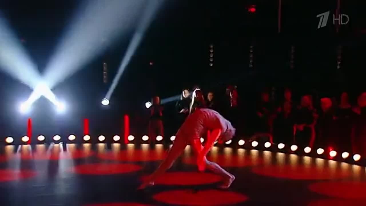 «Dance революция»