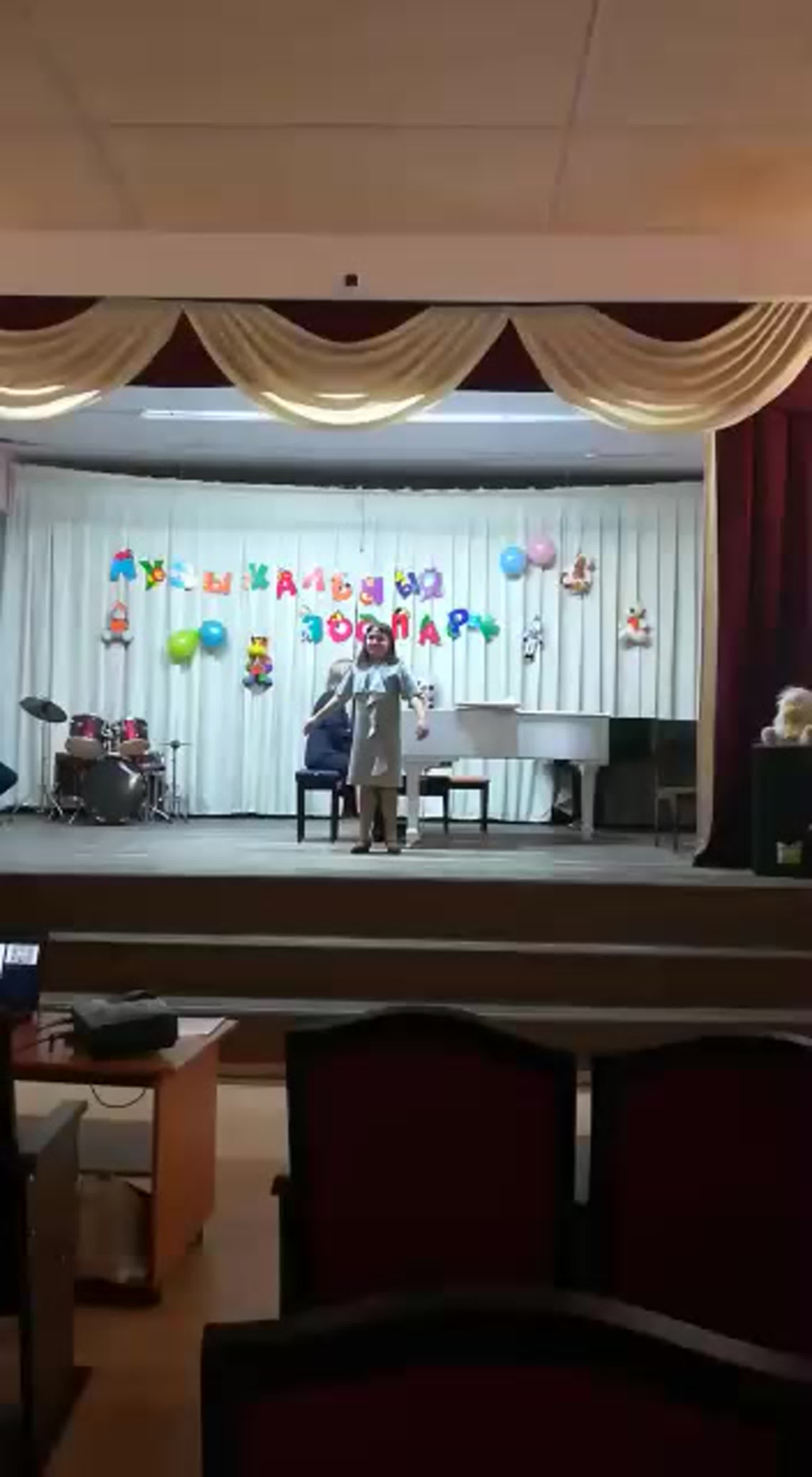 Мосунова Татьяна Анатольевна, академический вокал, хоровое пение.