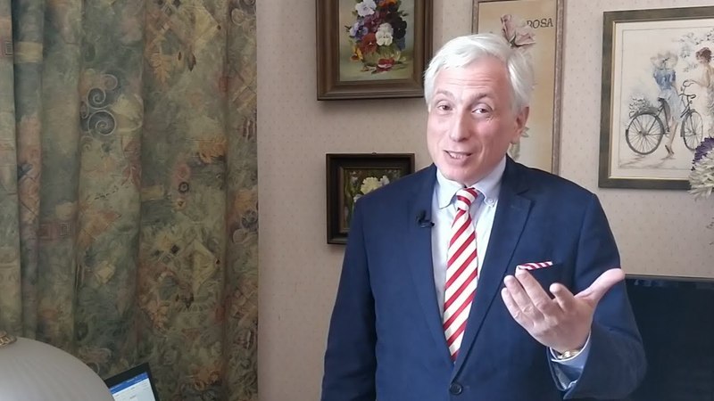 История Леонида Млечина