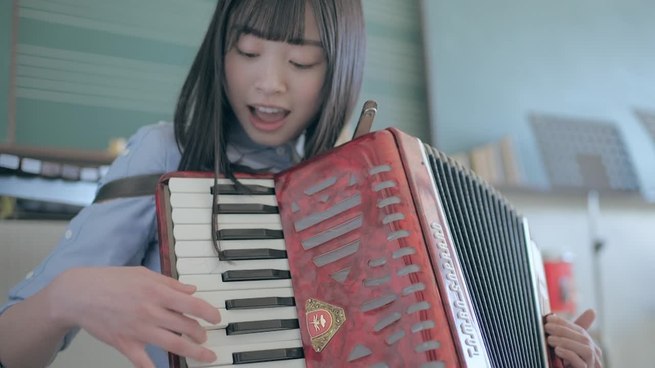 Hinatazaka46 5th Single "Kimi Shika Katan" Bonus Individual PVs