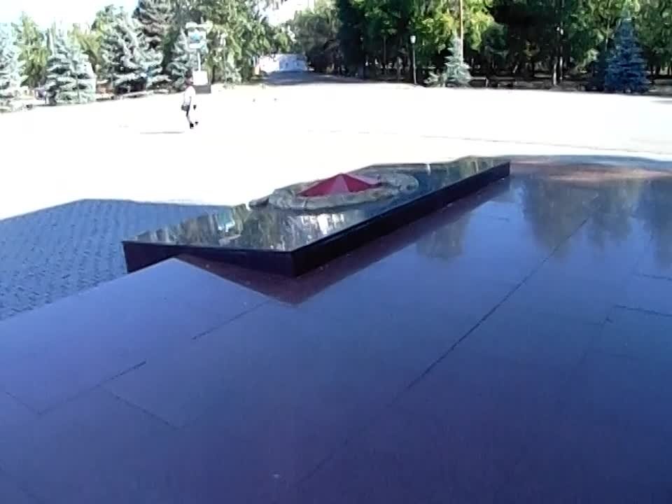 жрать